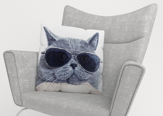 Koristetyynyliina Stylish Cat 40x40 cm