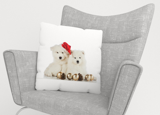 Koristetyynyliina Christmas Puppies 50x50 cm